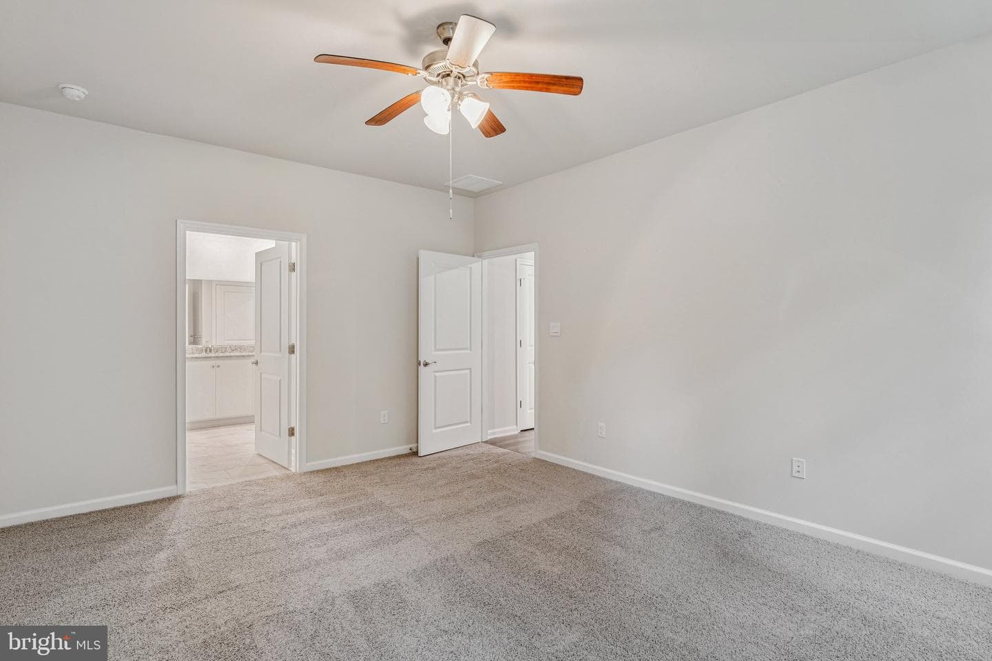 6278 Sterling Way photo 28