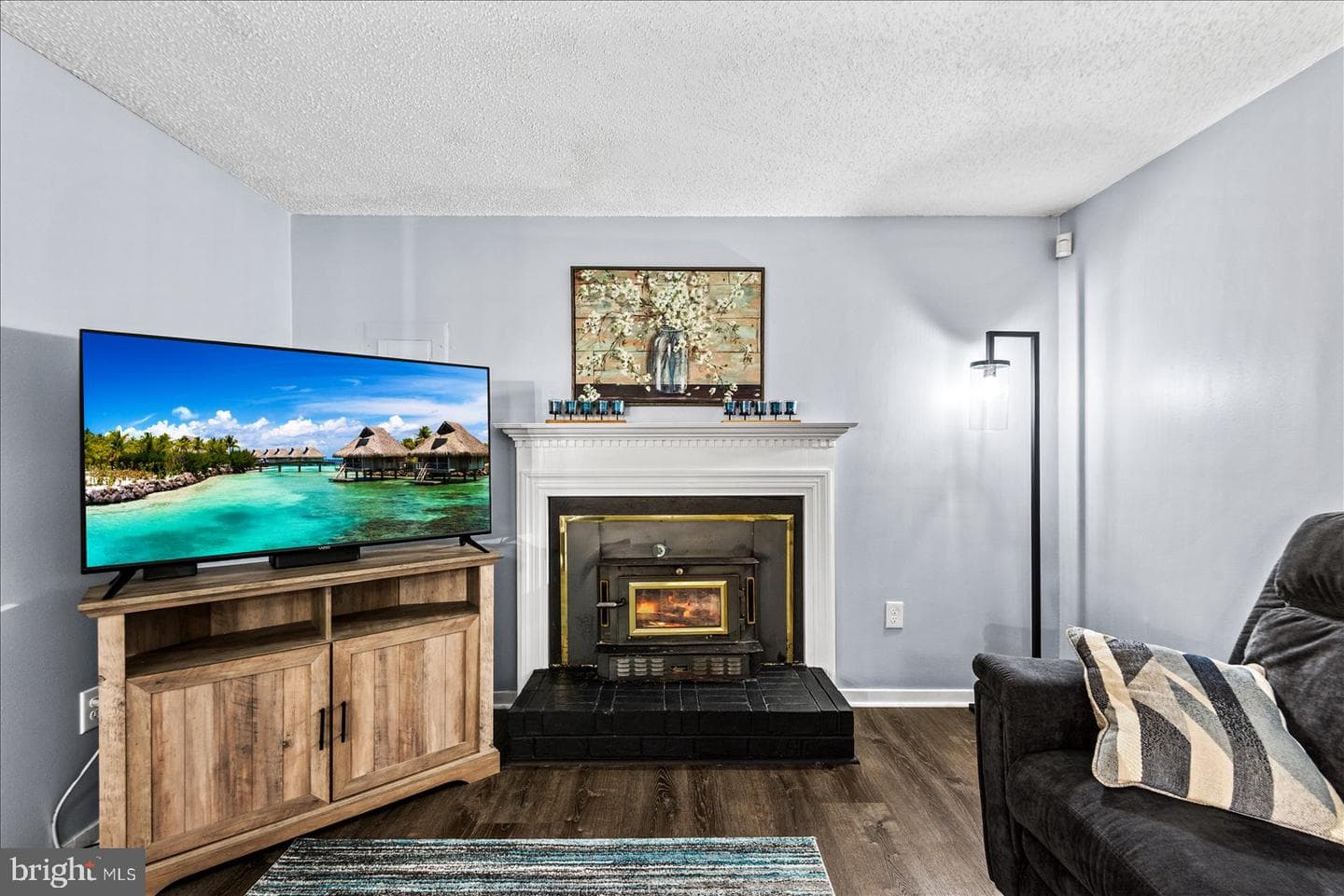 218 Victoria Drive photo 23