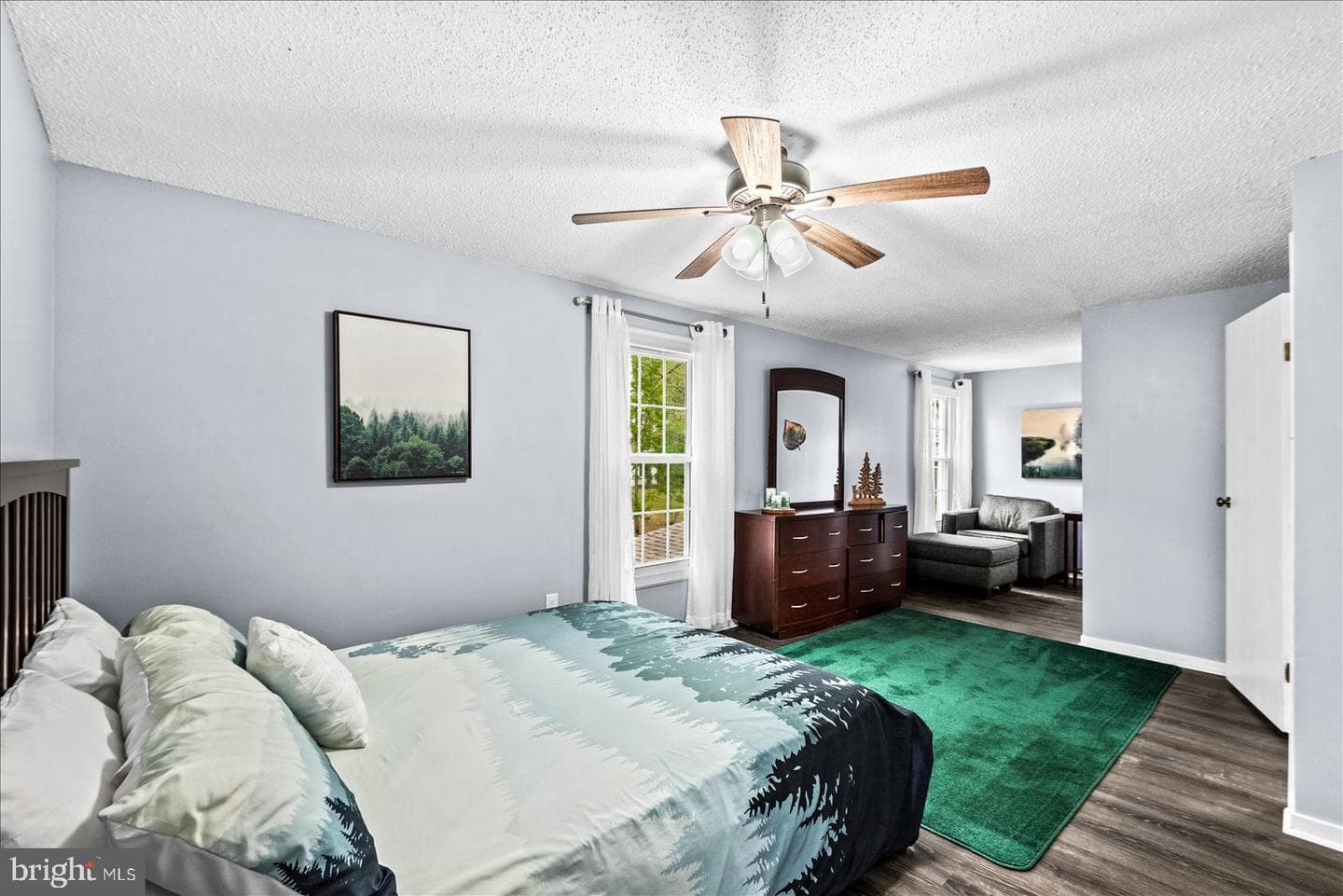 218 Victoria Drive photo 35