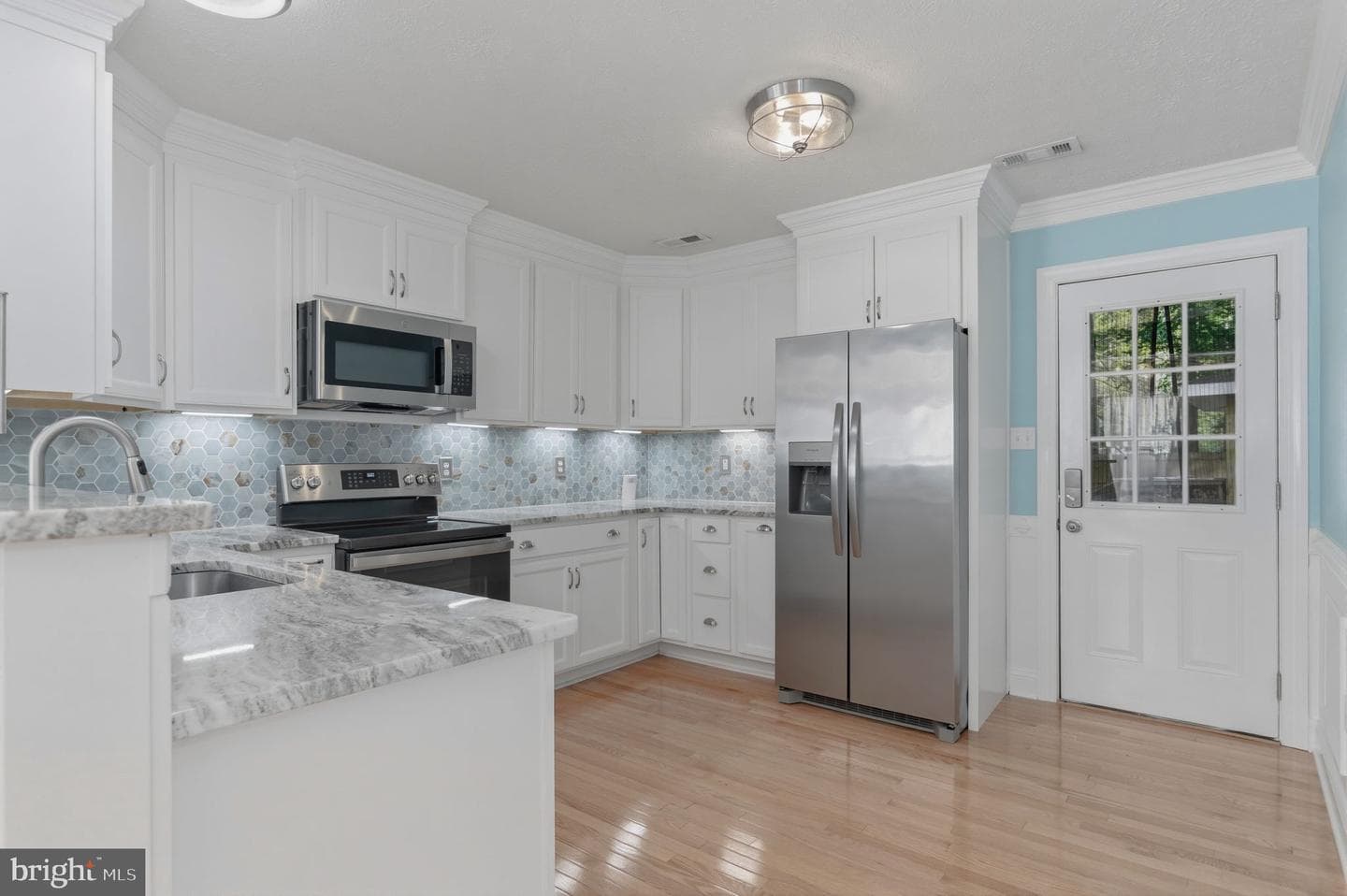 118 Yorktown Drive photo 12