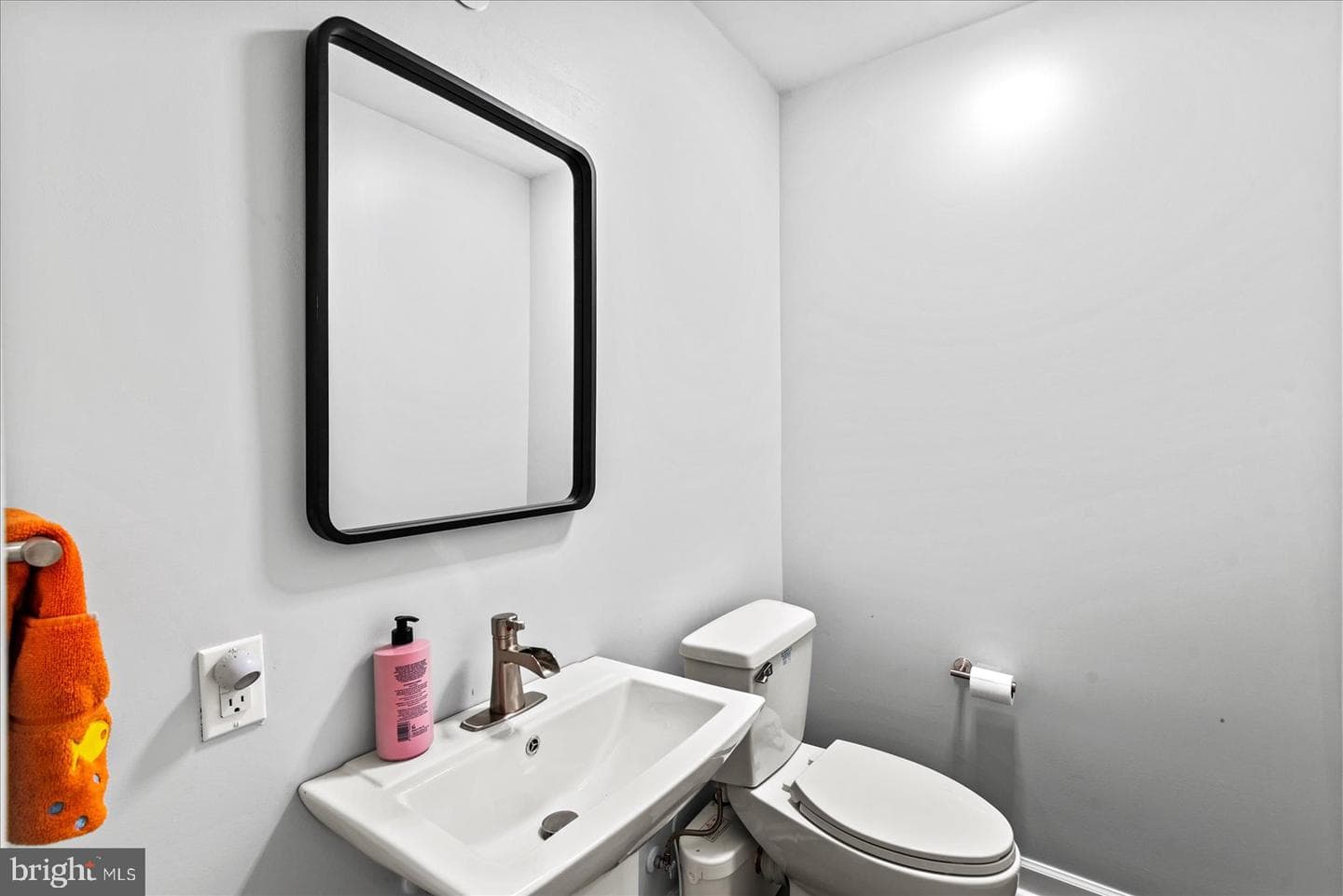 448 Lake Caroline Drive photo 28