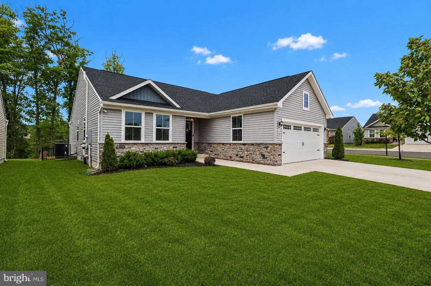 7202 Parchment Circle photo 3