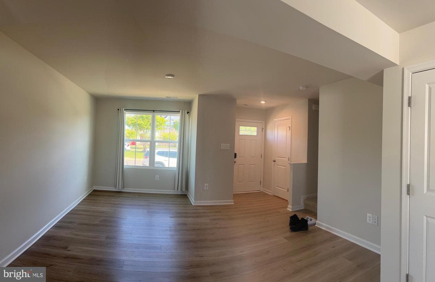 7265 Statesman Boulevard photo 4