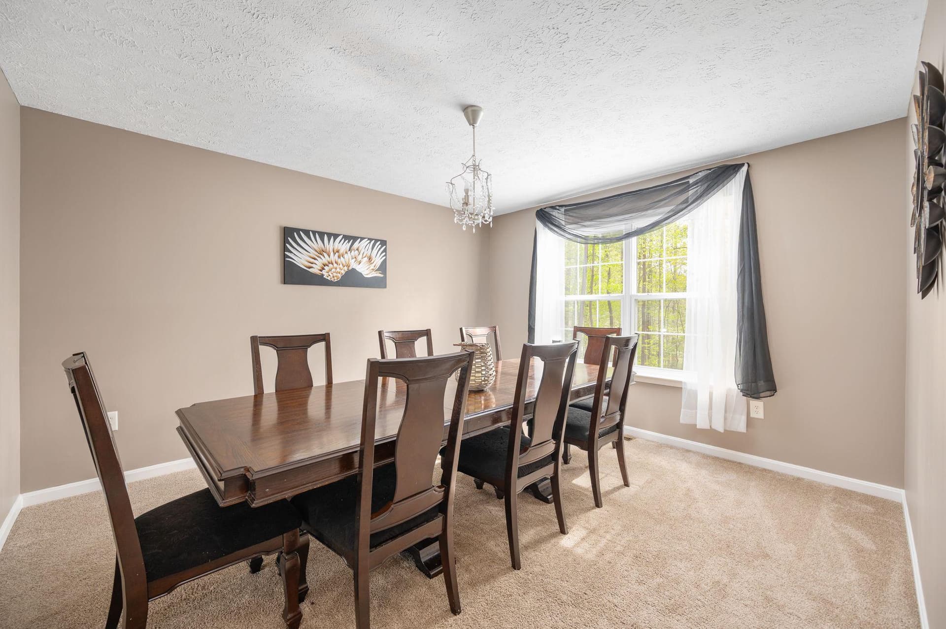 100 Surrey Drive photo 23