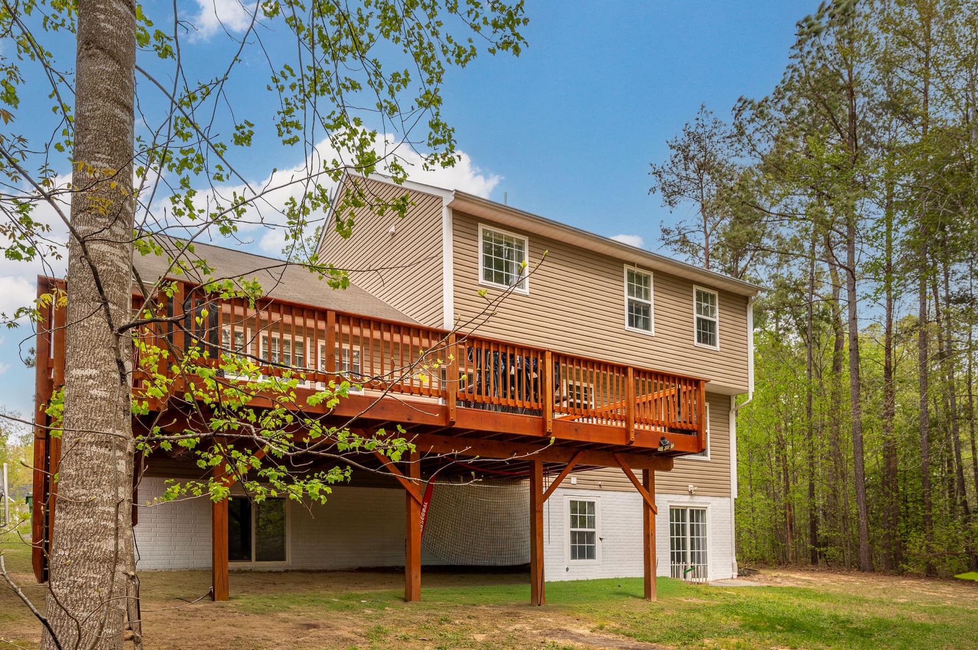 100 Surrey Drive photo 75