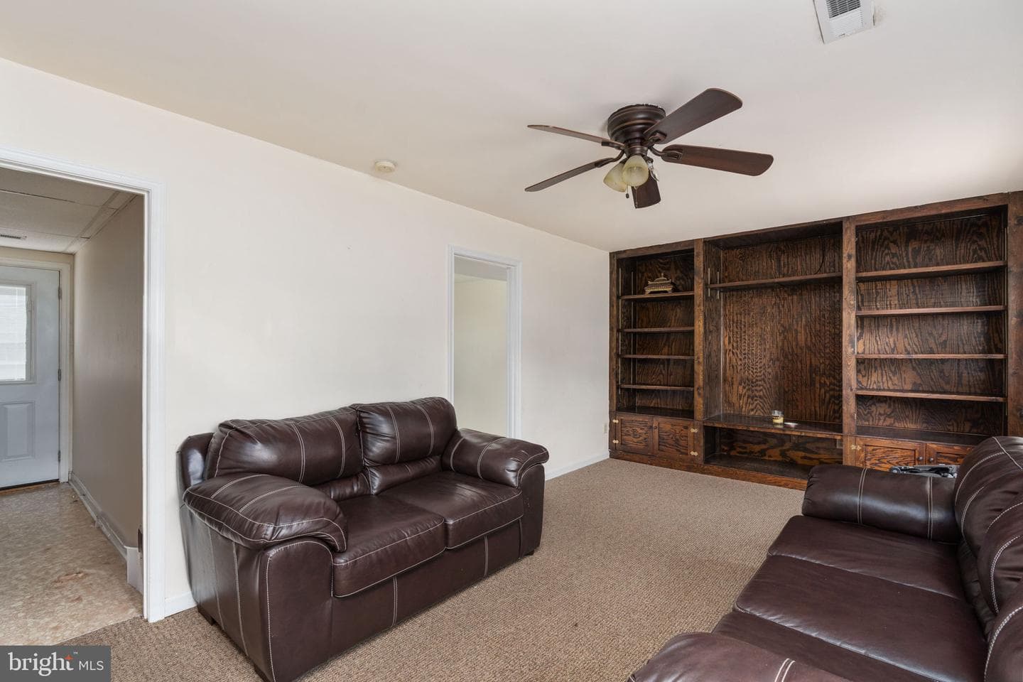 63 Bishop Cove photo 9
