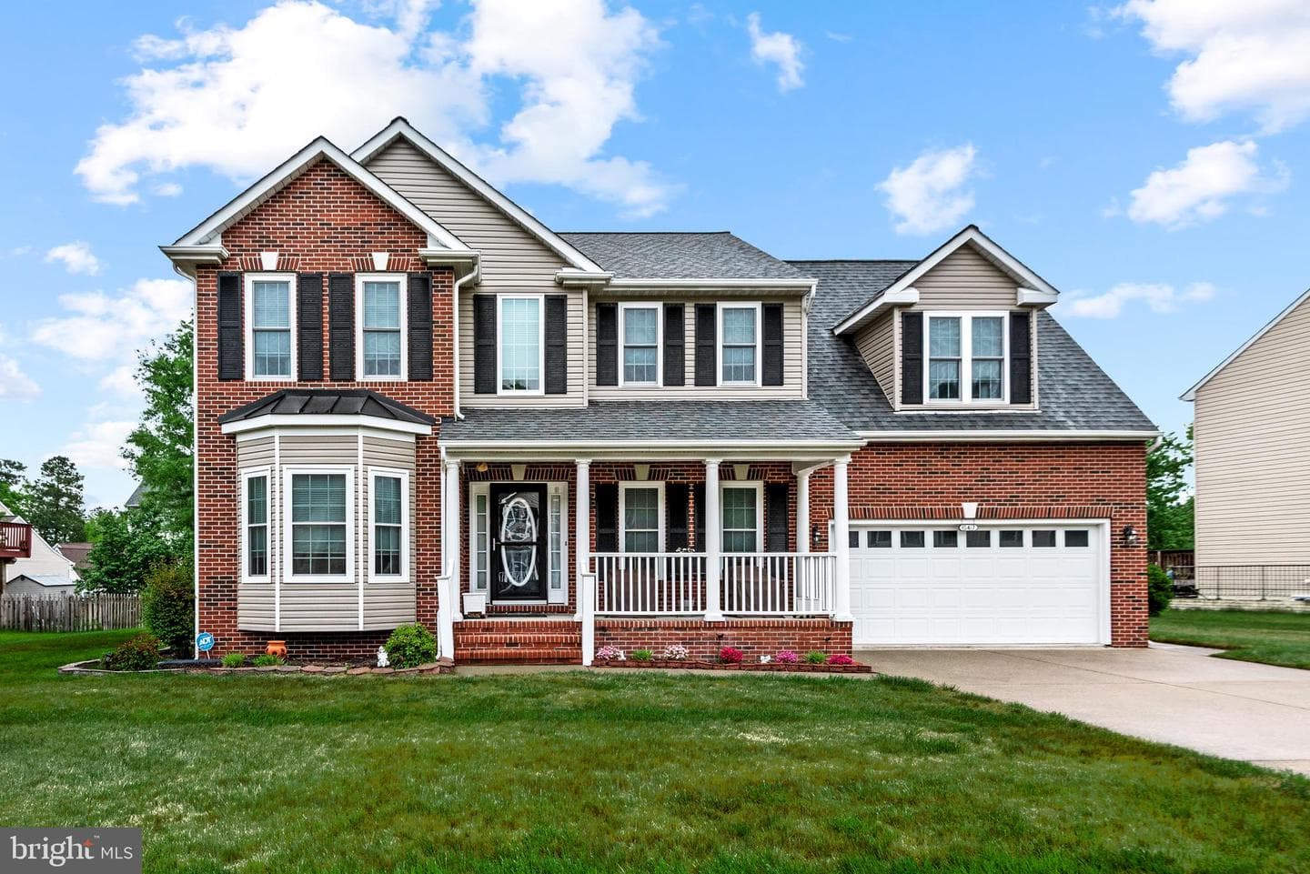 10417 Gallant Fox Way photo 2