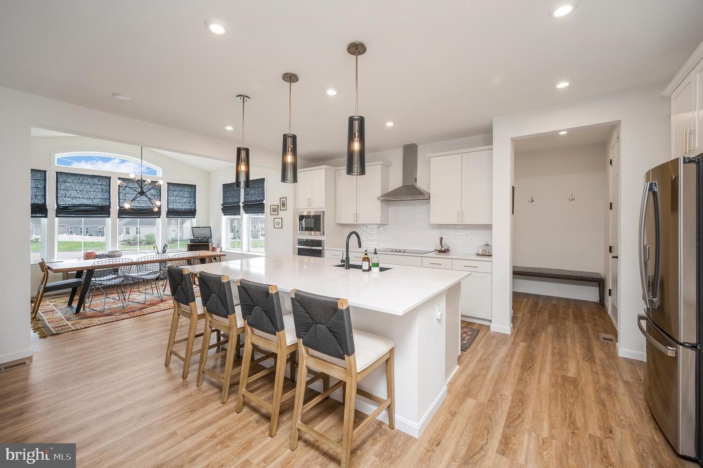 7140 State Way photo 5