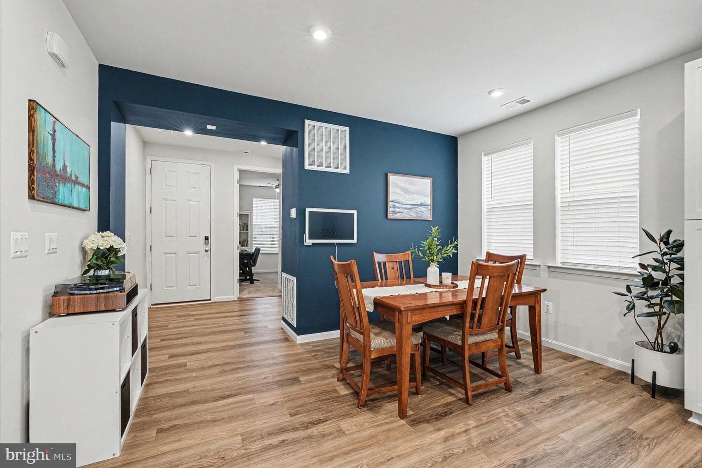 7109 State Way photo 10