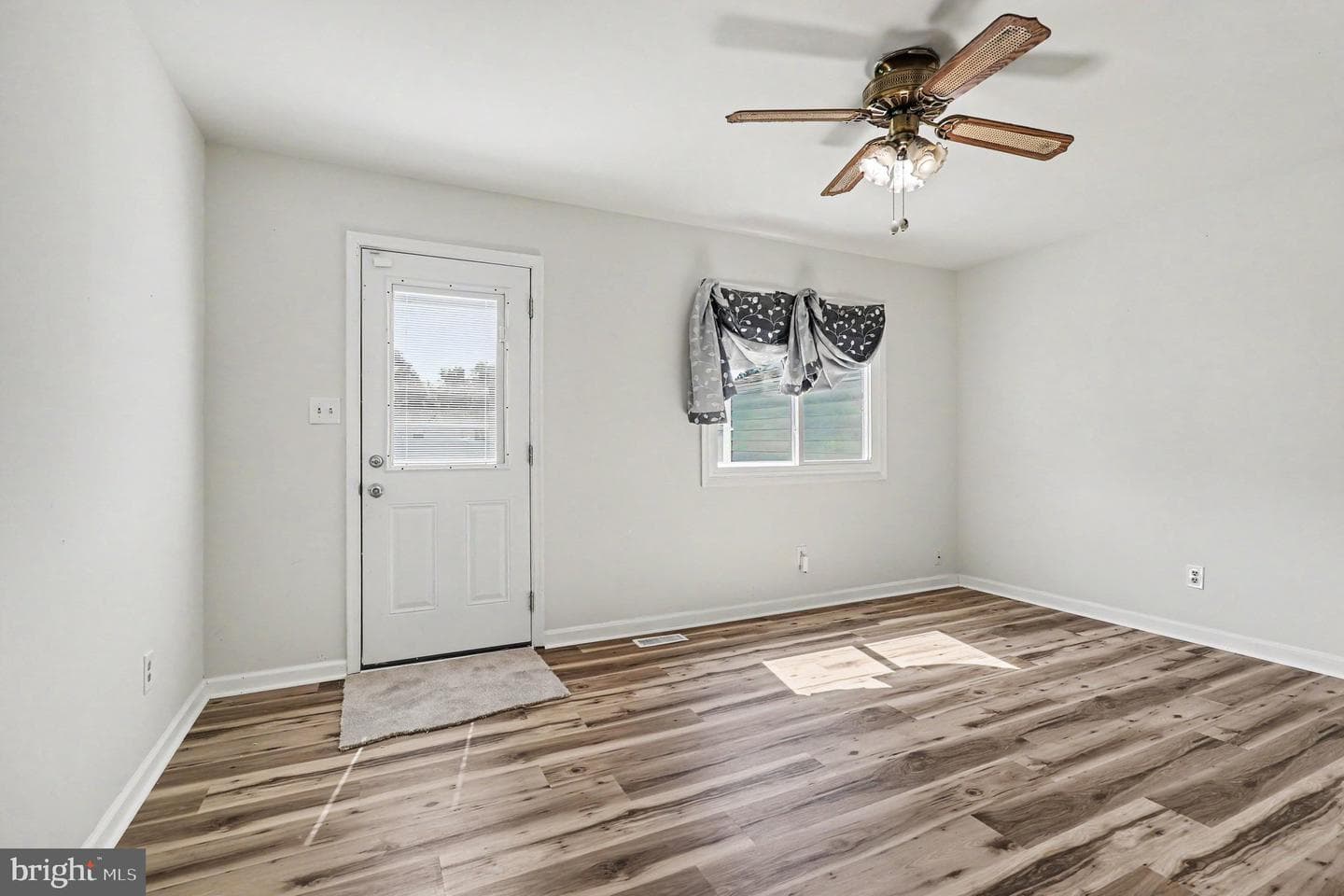 2603 Meadow Lane photo 13