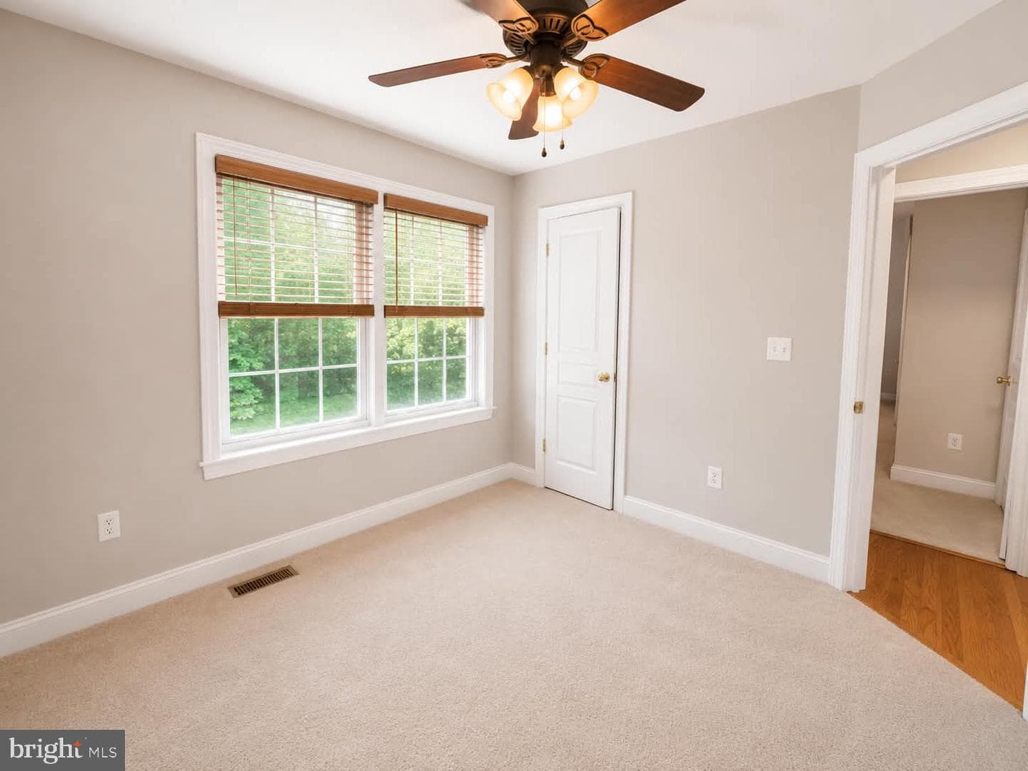 409 Cornwall Drive photo 19