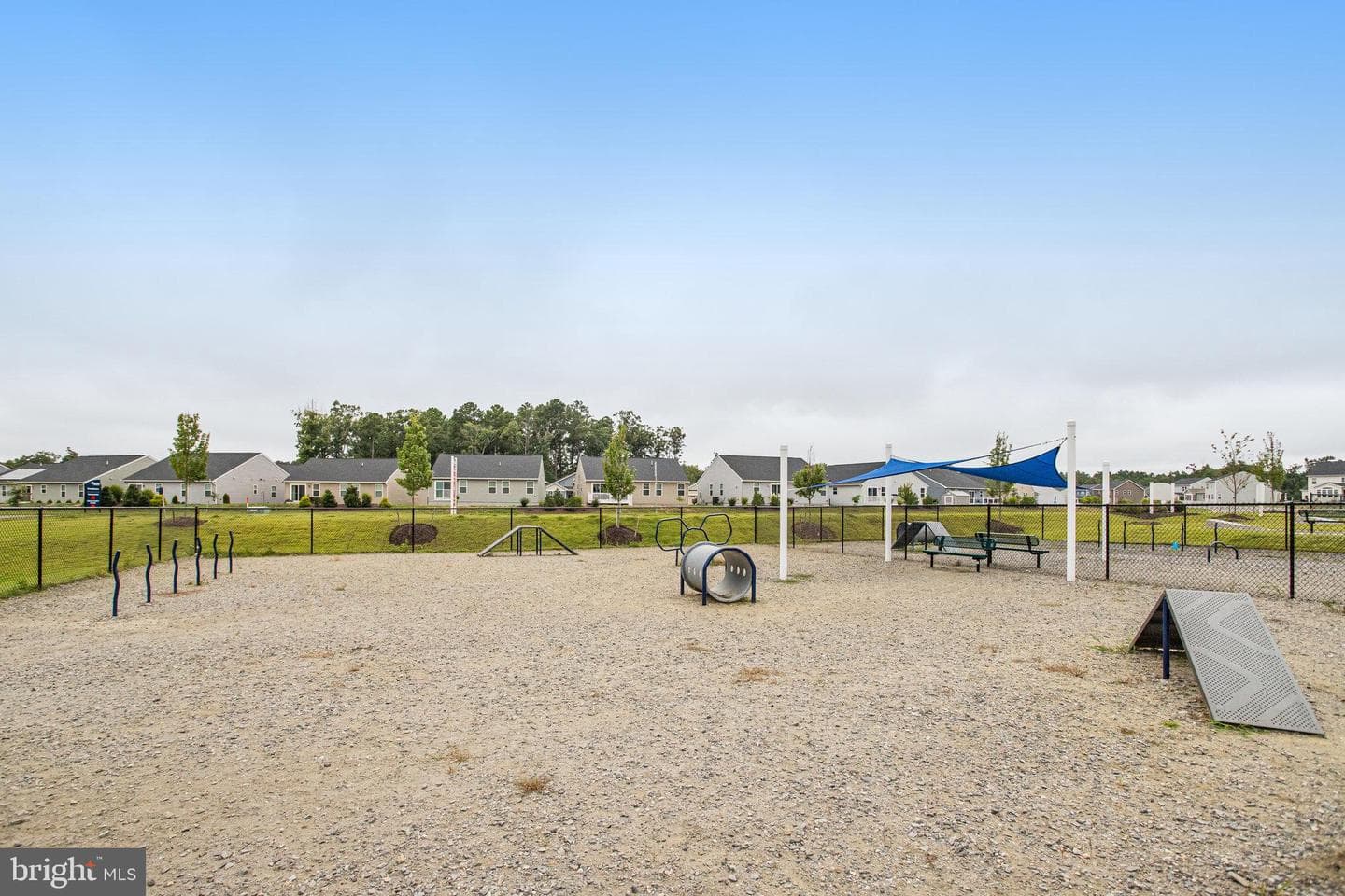 7099 Resolution Way photo 40