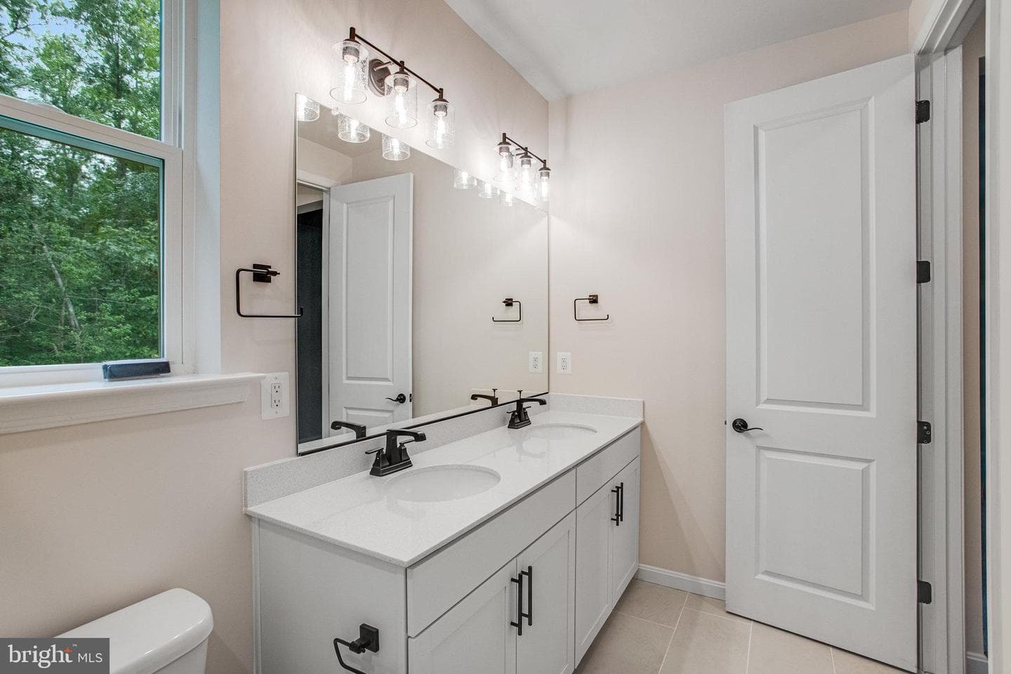 7106 Braxton Court photo 14