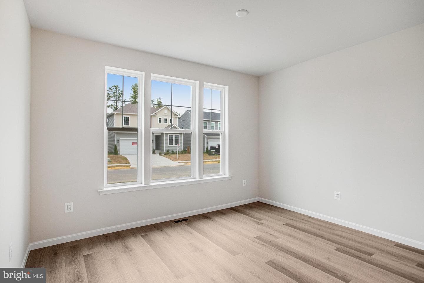 7106 Braxton Court photo 4