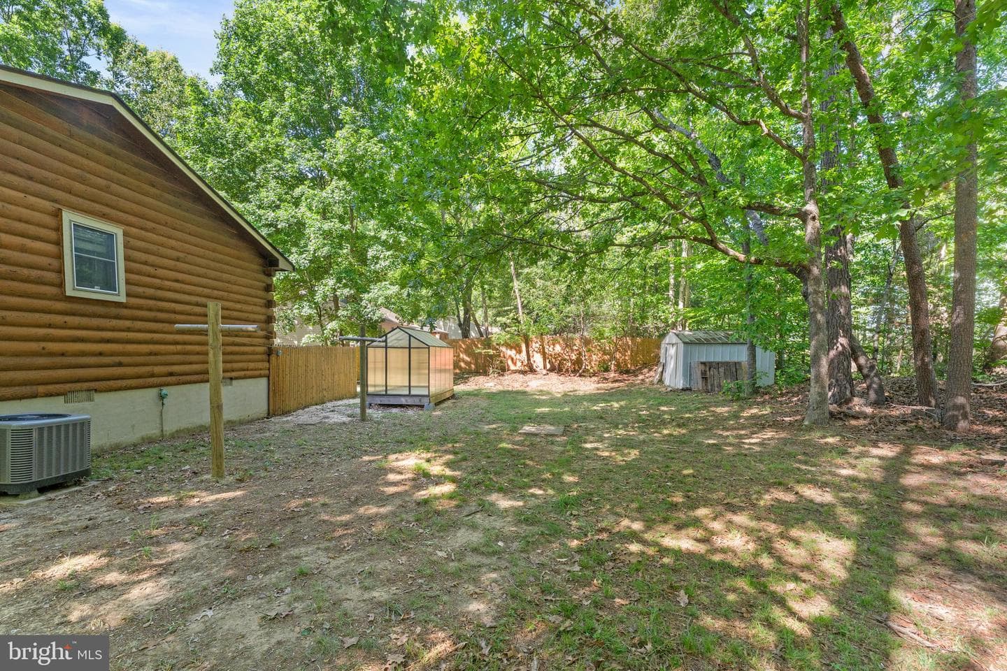 433 Cornwall Drive photo 42