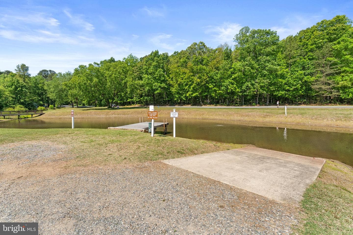 433 Cornwall Drive photo 49