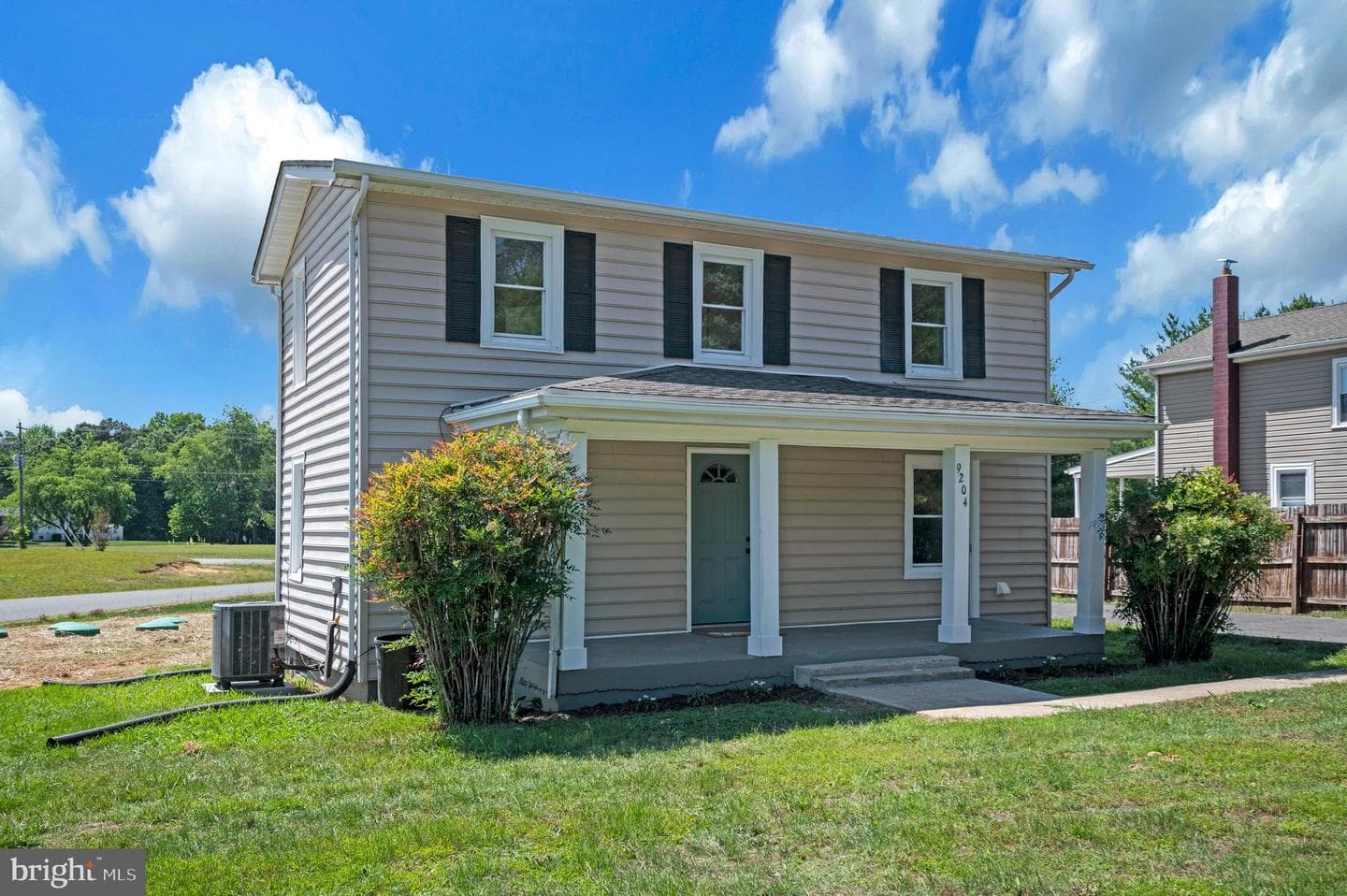 9204 Woodford Rd photo 23