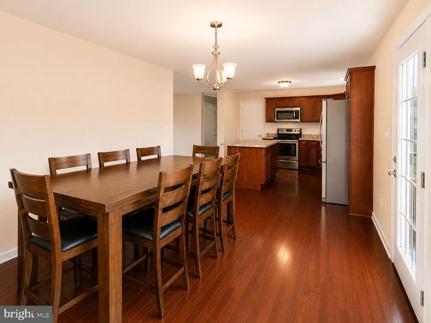 118 Gill Street photo 14