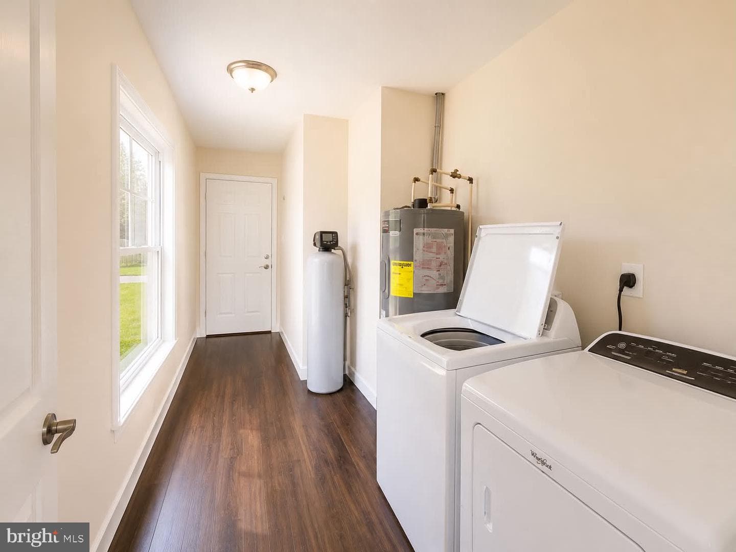 118 Gill Street photo 16