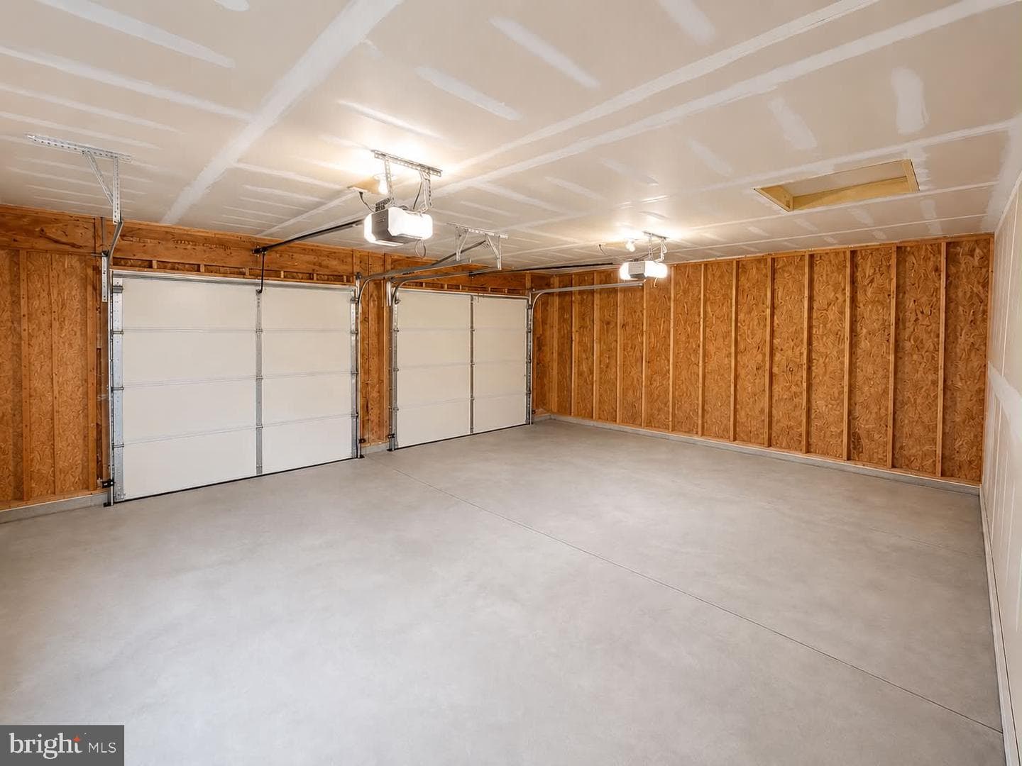 118 Gill Street photo 29