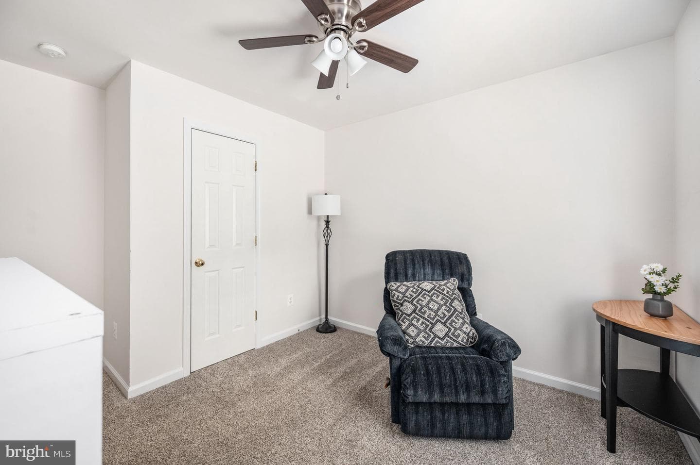 634 Clover Hill Drive photo 37