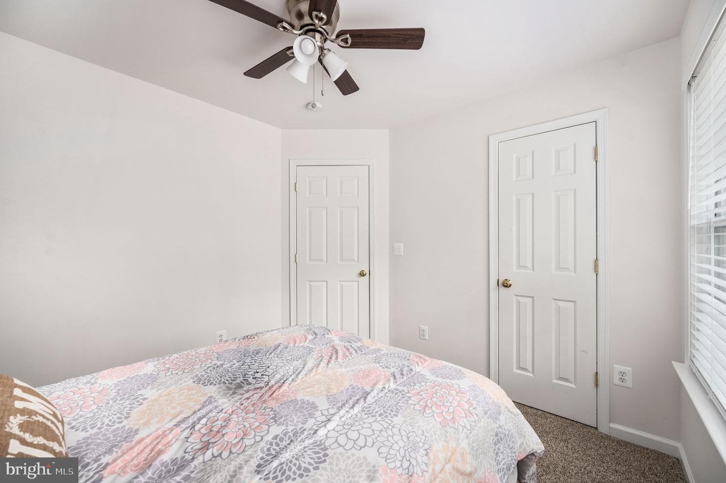 634 Clover Hill Drive photo 40