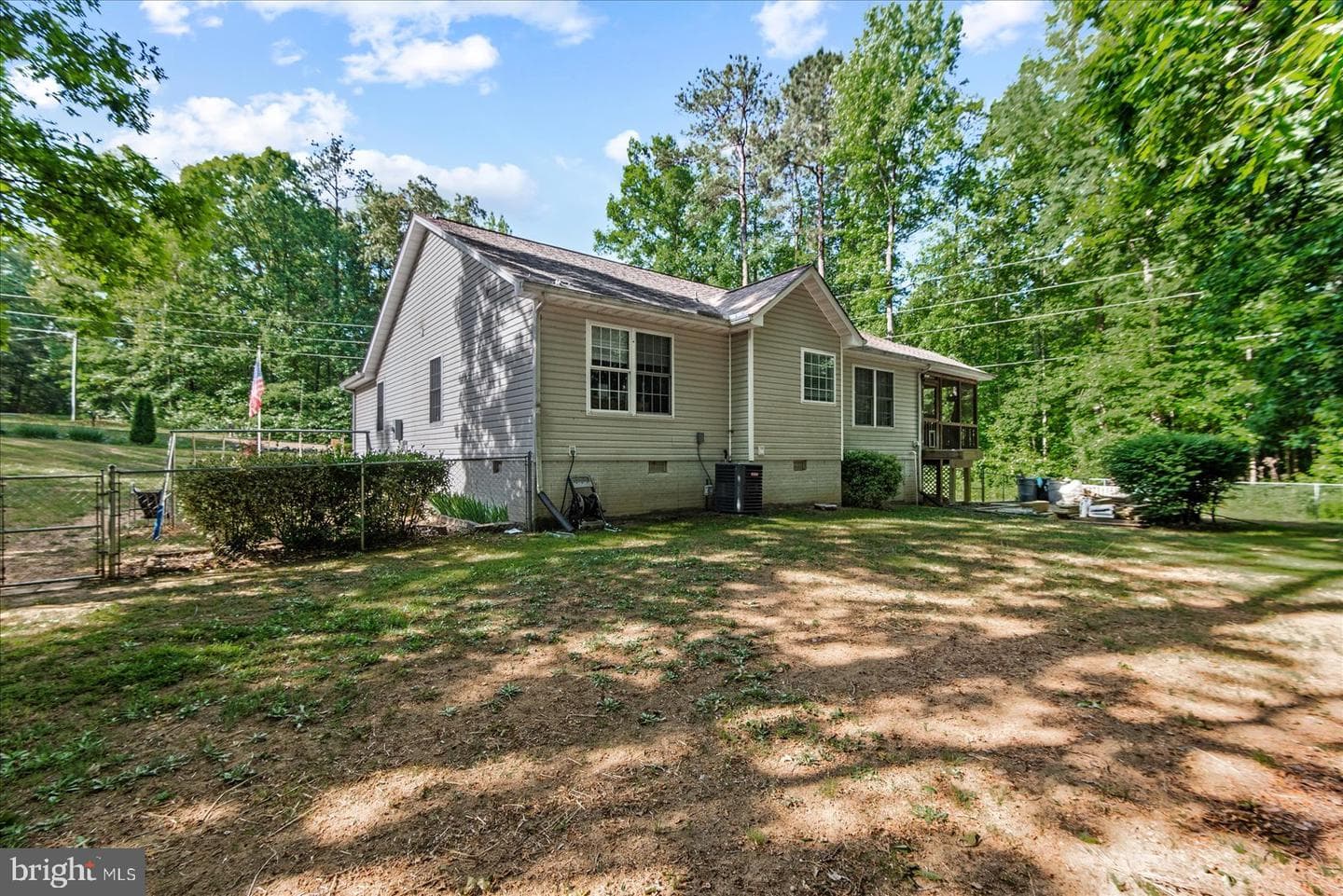 281 Devon Drive photo 4