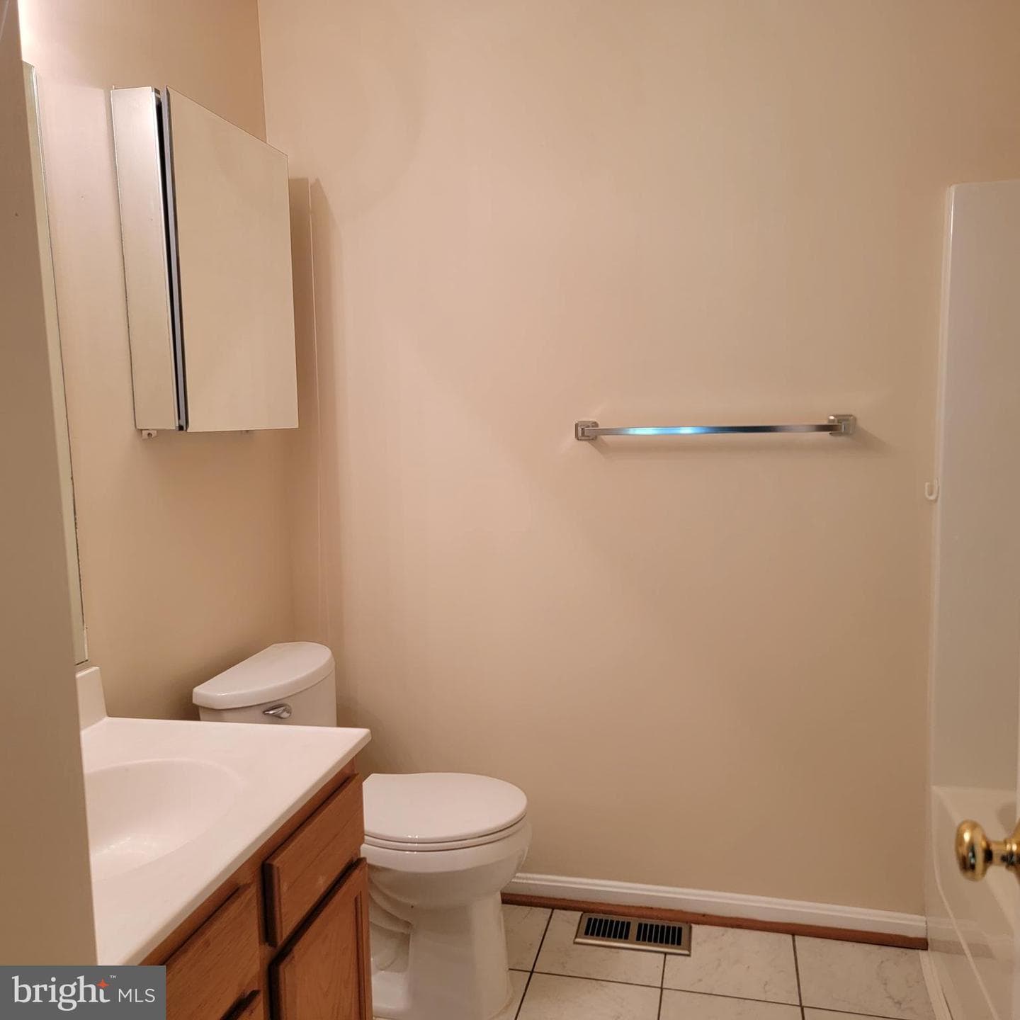 66 Albertson Court photo 23