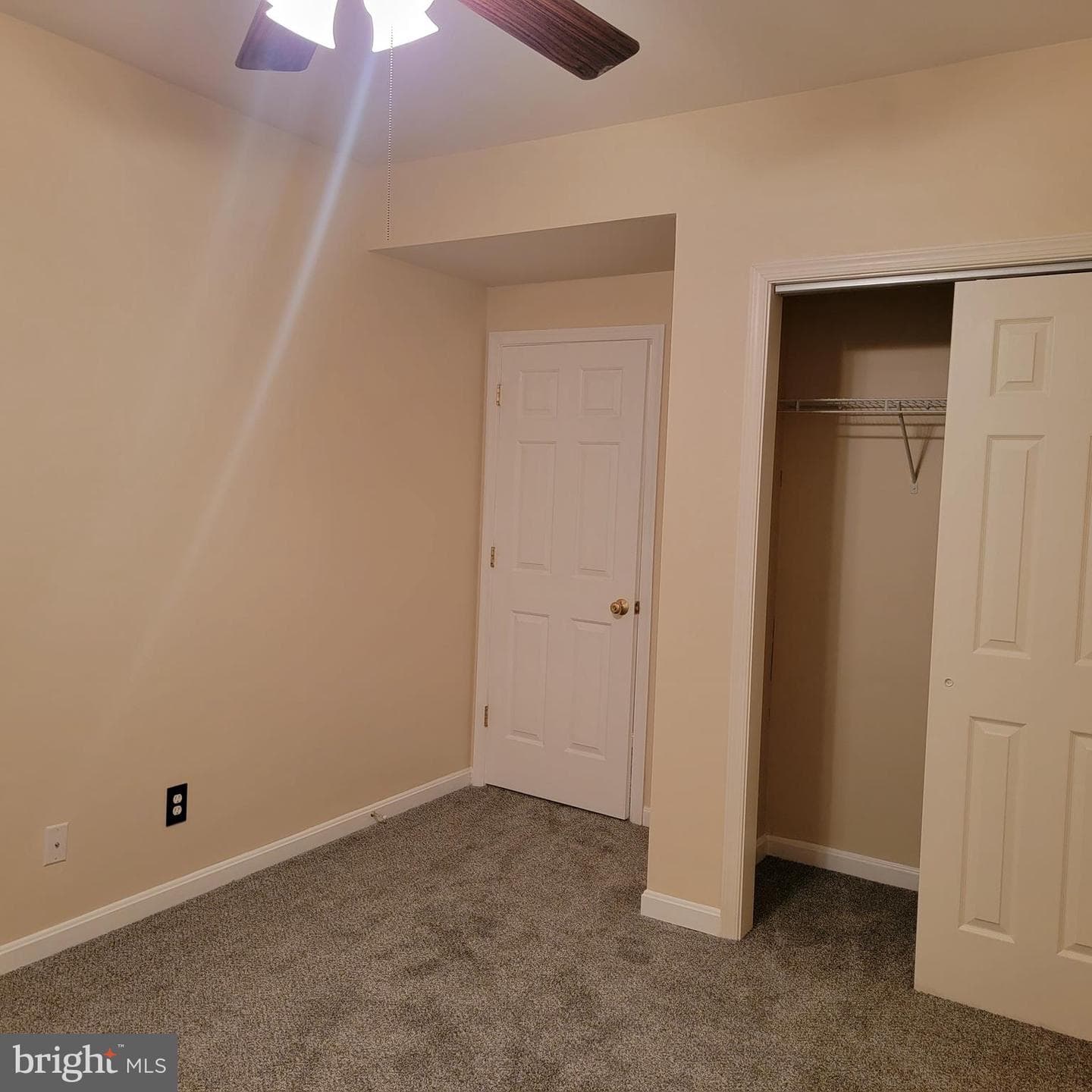 66 Albertson Court photo 32