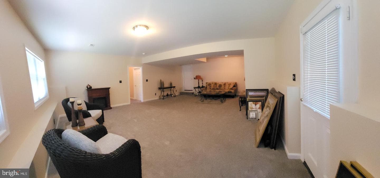 66 Albertson Court photo 38