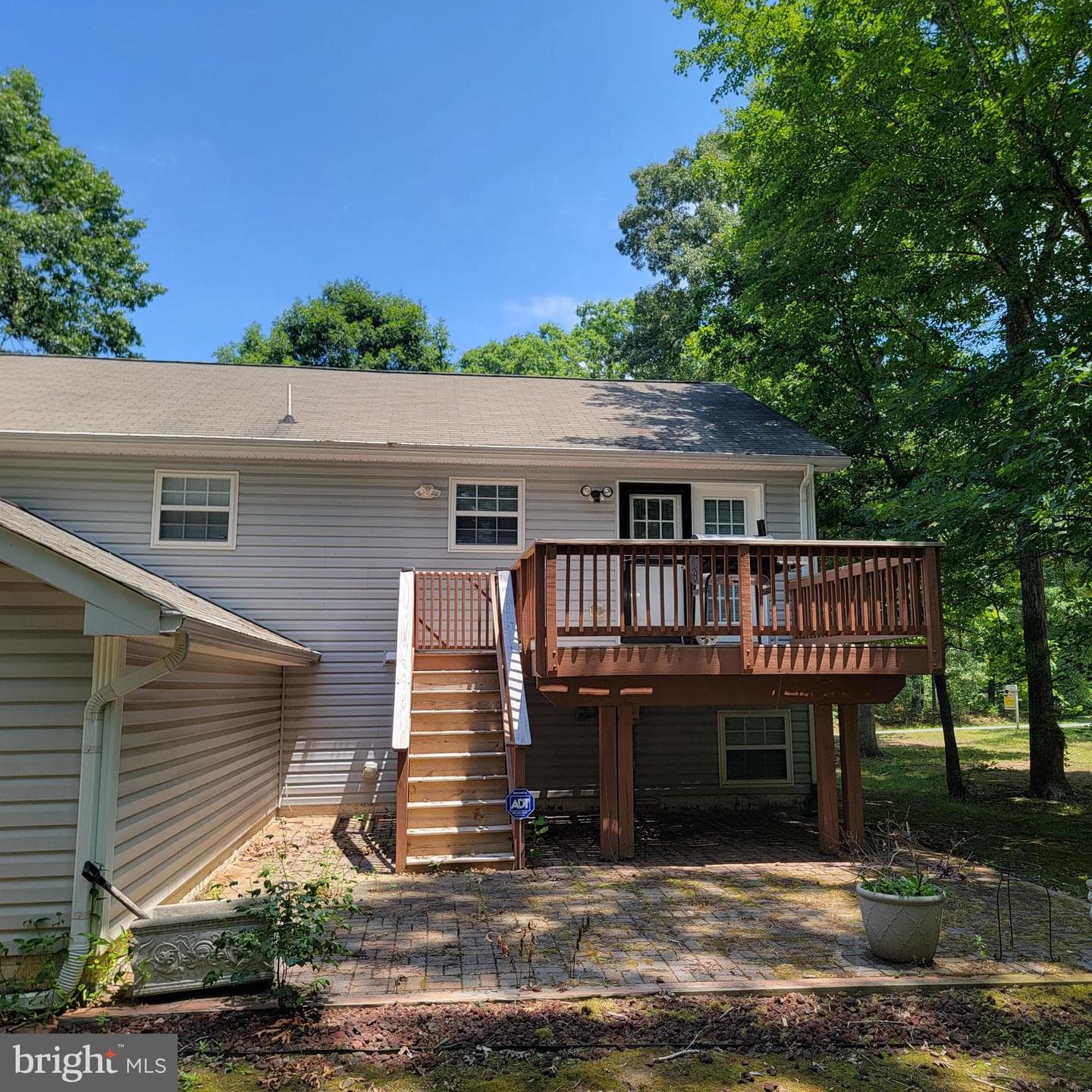 66 Albertson Court photo 5