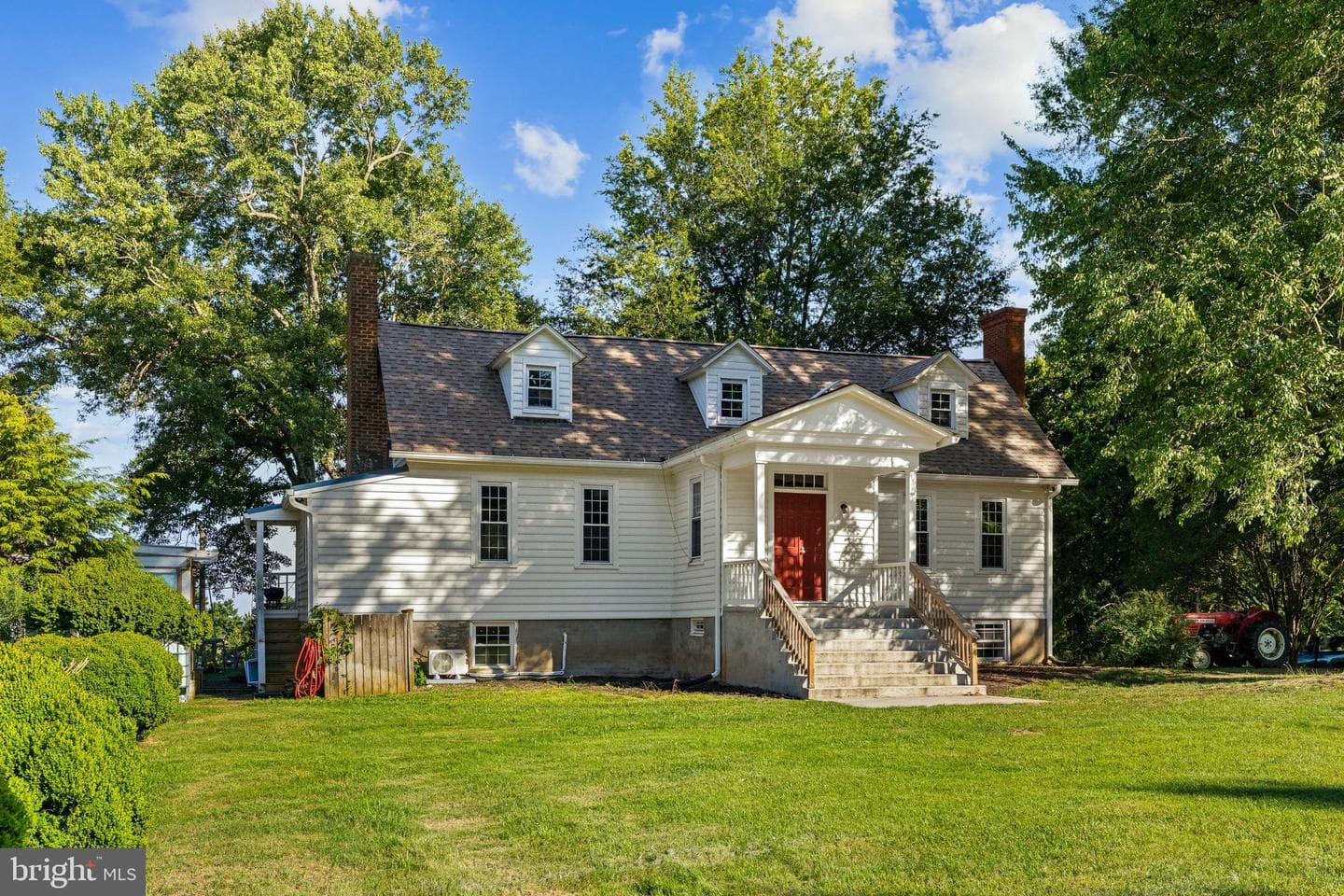 2349 Skinkers Neck Road, Rappahannock Academy