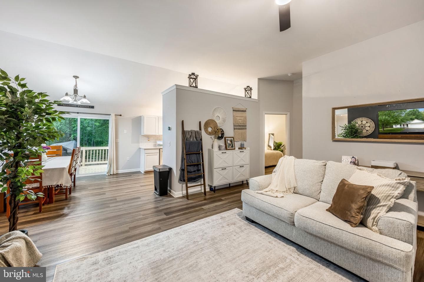 18120 Bridlewood Lane photo 9
