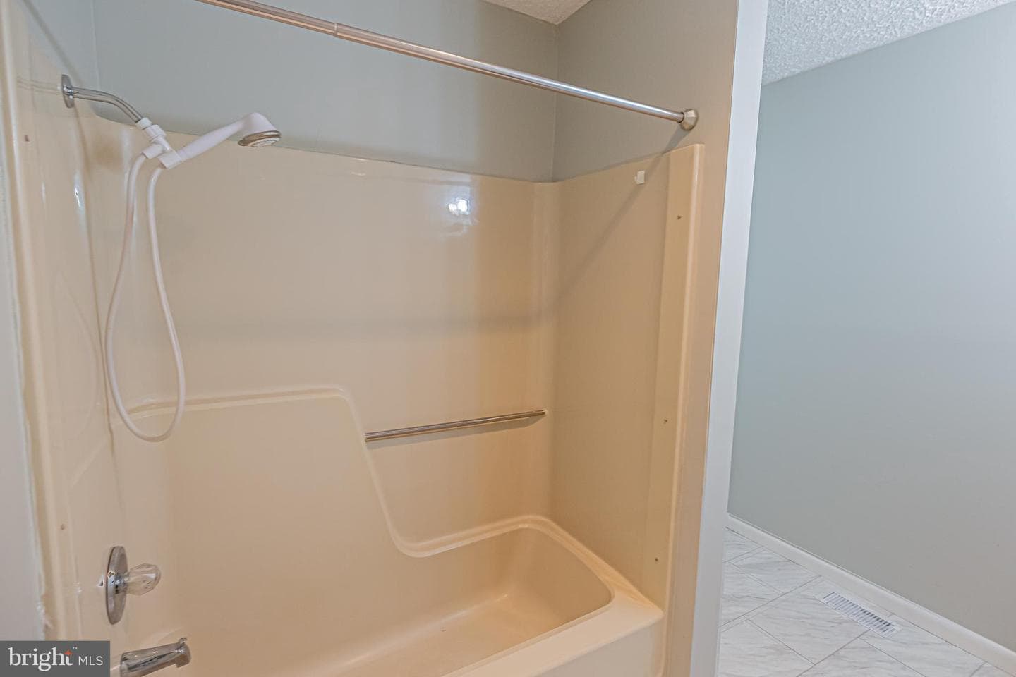 630 Lake Caroline Drive photo 20