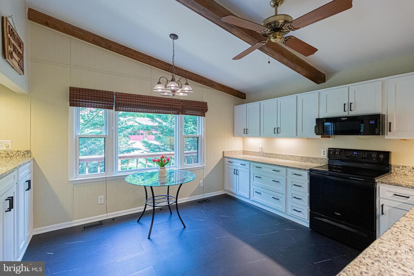 630 Lake Caroline Drive photo 7