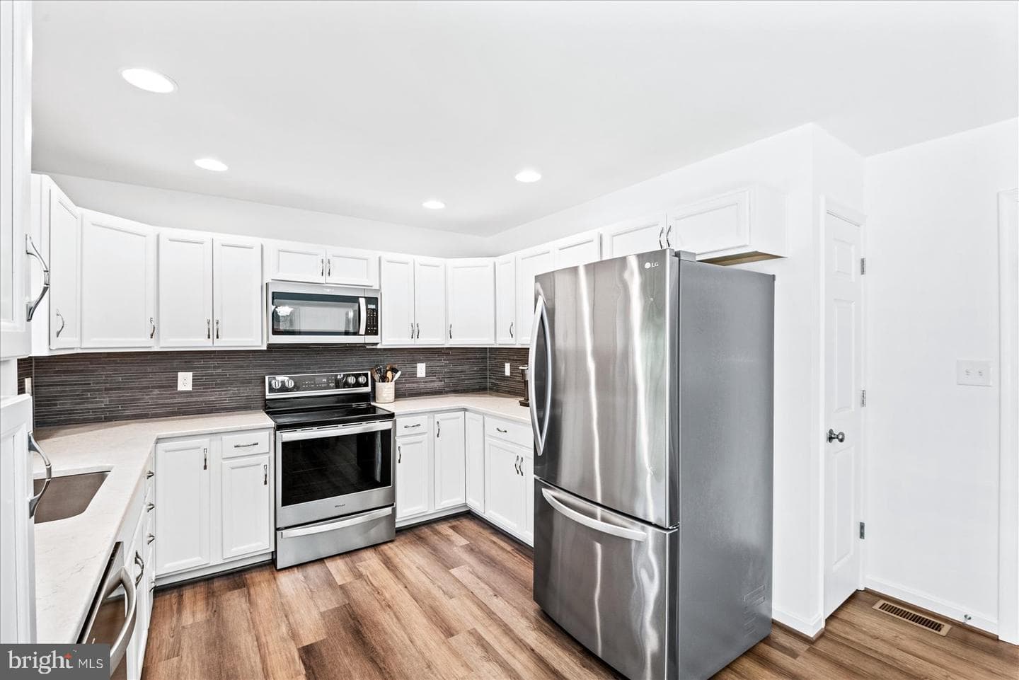 246 Tranquility Drive photo 15