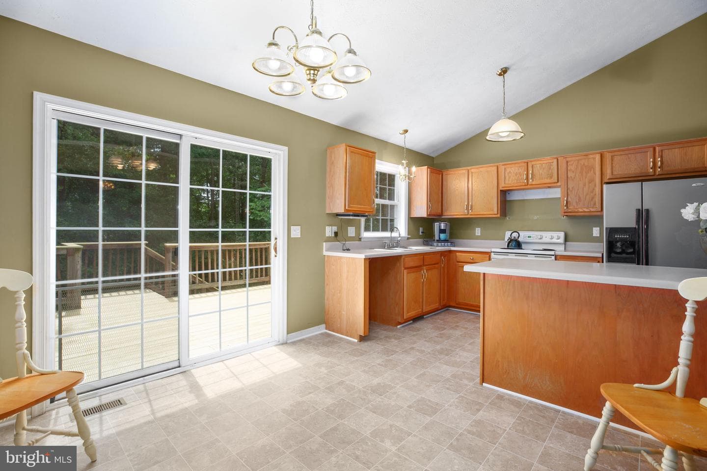 675 Welsh Drive photo 13