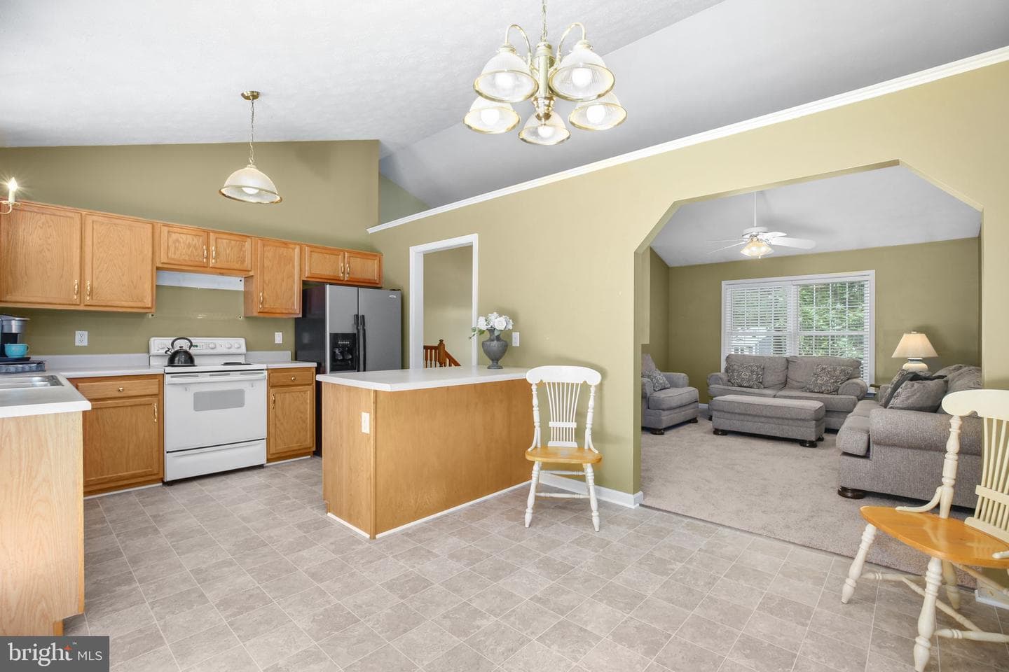 675 Welsh Drive photo 8