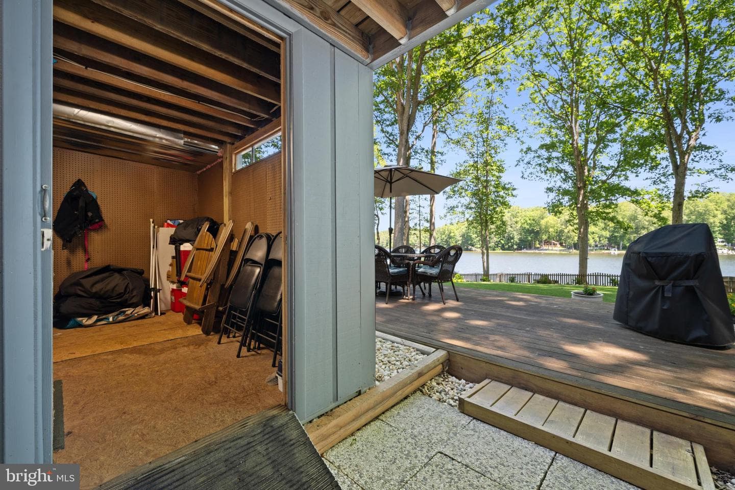 280 Lake Caroline Drive photo 23