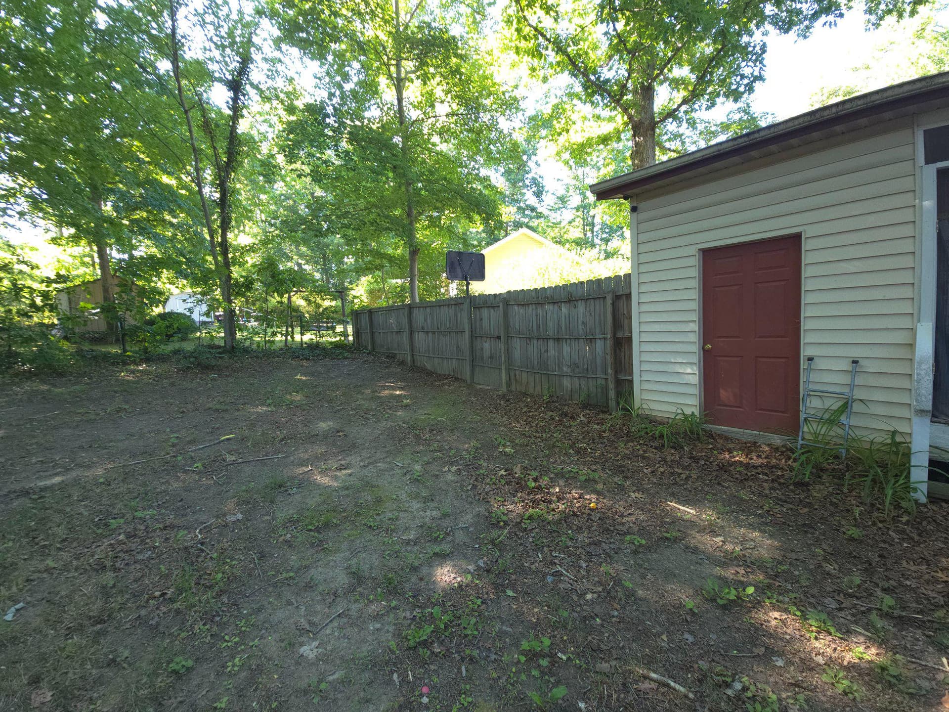 733 Canterbury Drive photo 29