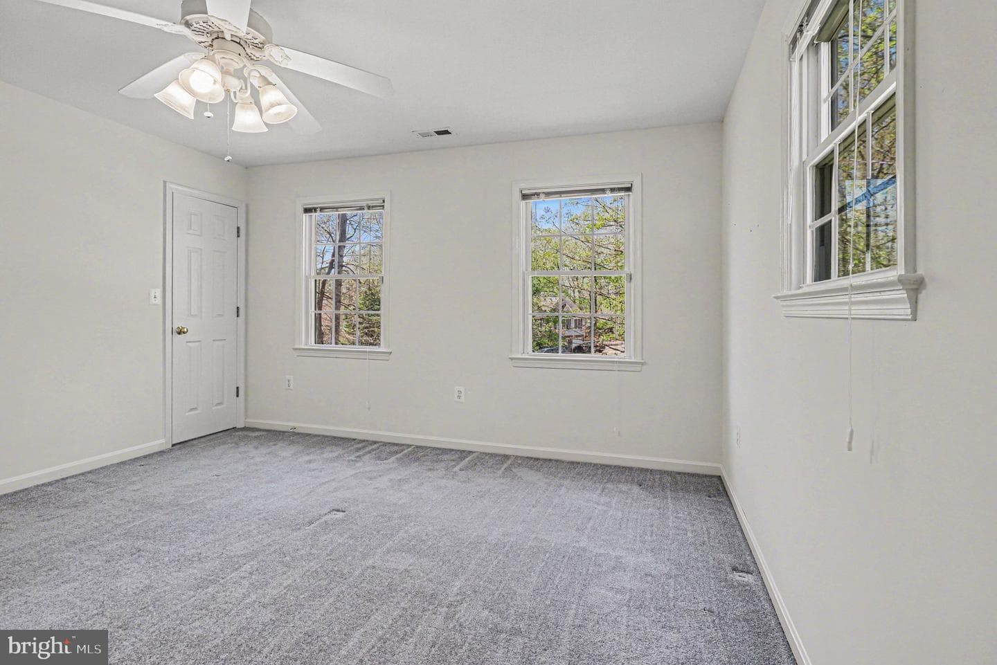 24 Simmons Cove photo 23
