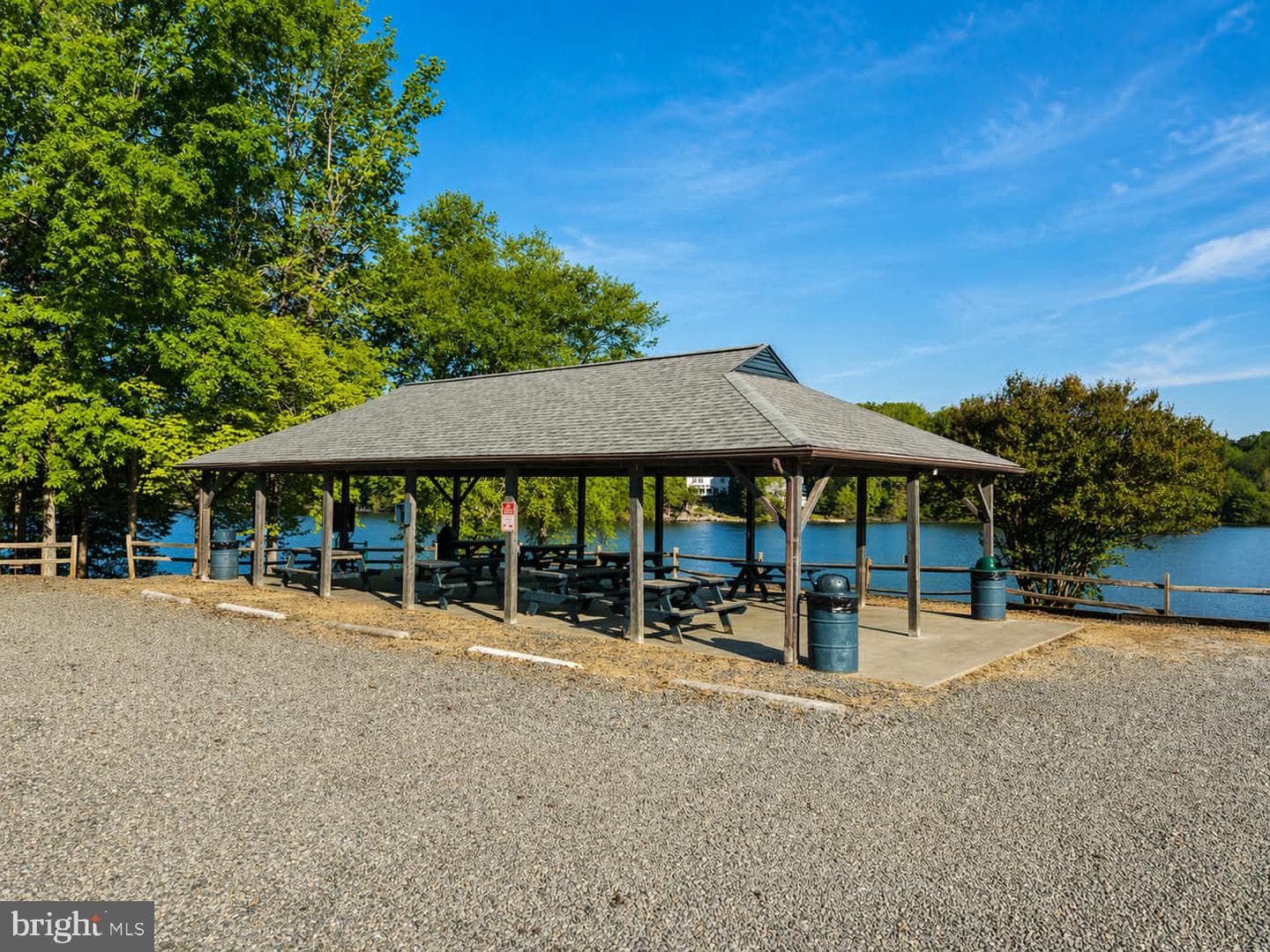 24 Simmons Cove photo 51