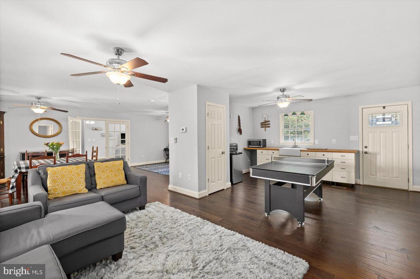 22617 Telegraph Road photo 12