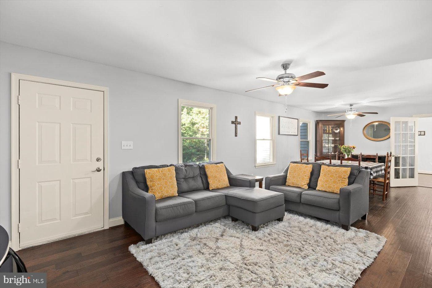 22617 Telegraph Road photo 23