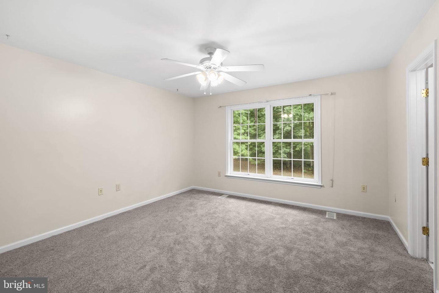 622 Welsh Drive photo 11