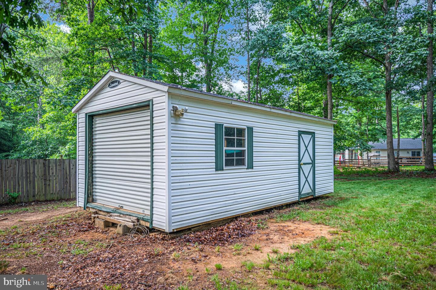 68 Albertson Court photo 24