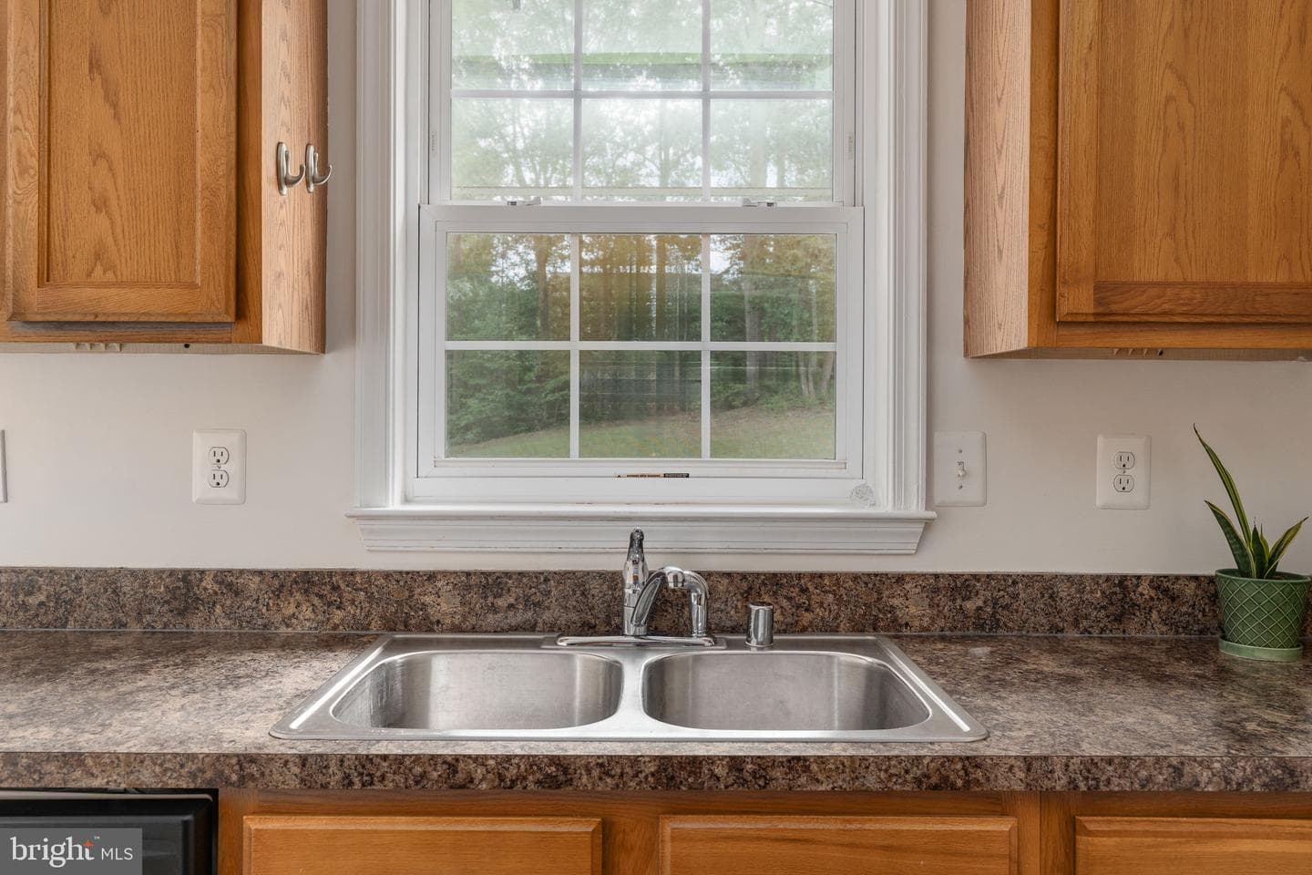 13354 Julien Street photo 13