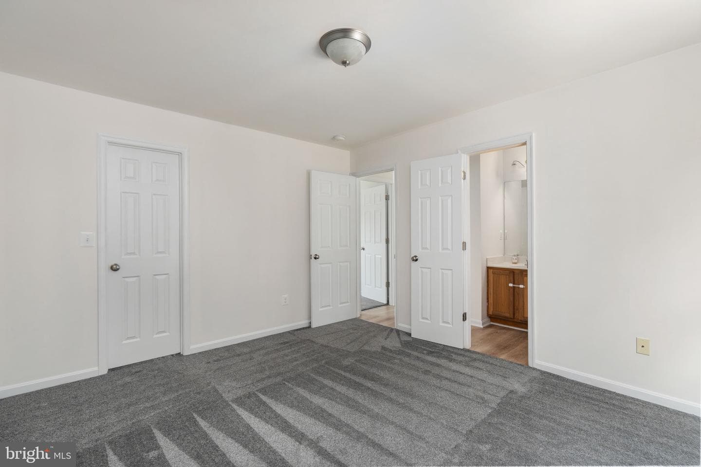 13354 Julien Street photo 22