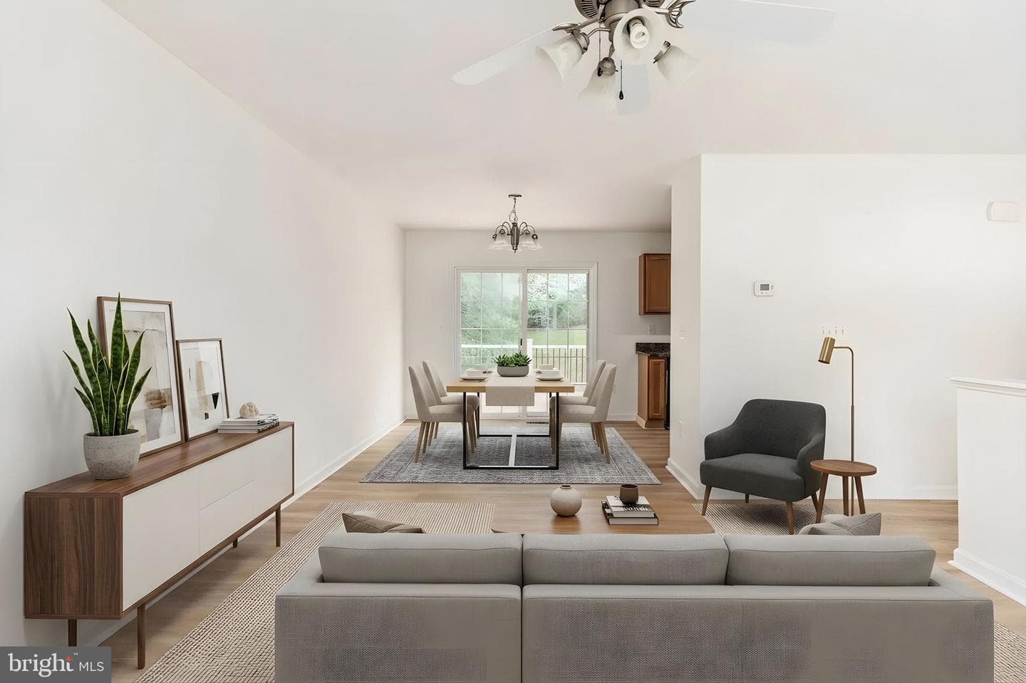13354 Julien Street photo 7