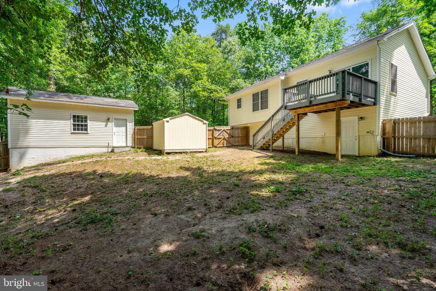 261 Manchester Drive photo 64